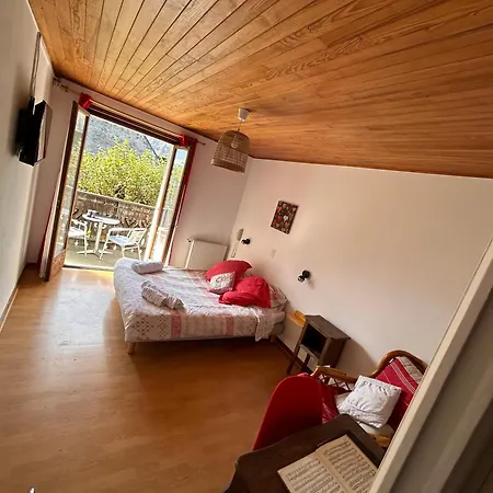 Les Tilleuls Au Biot Hotel Le Biot